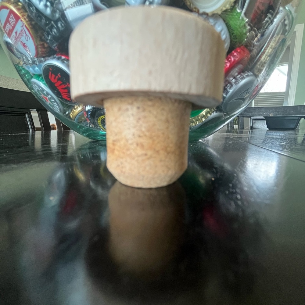 Vintage Pendleton Whiskey Cork Stoppers - Picture 6 of 8